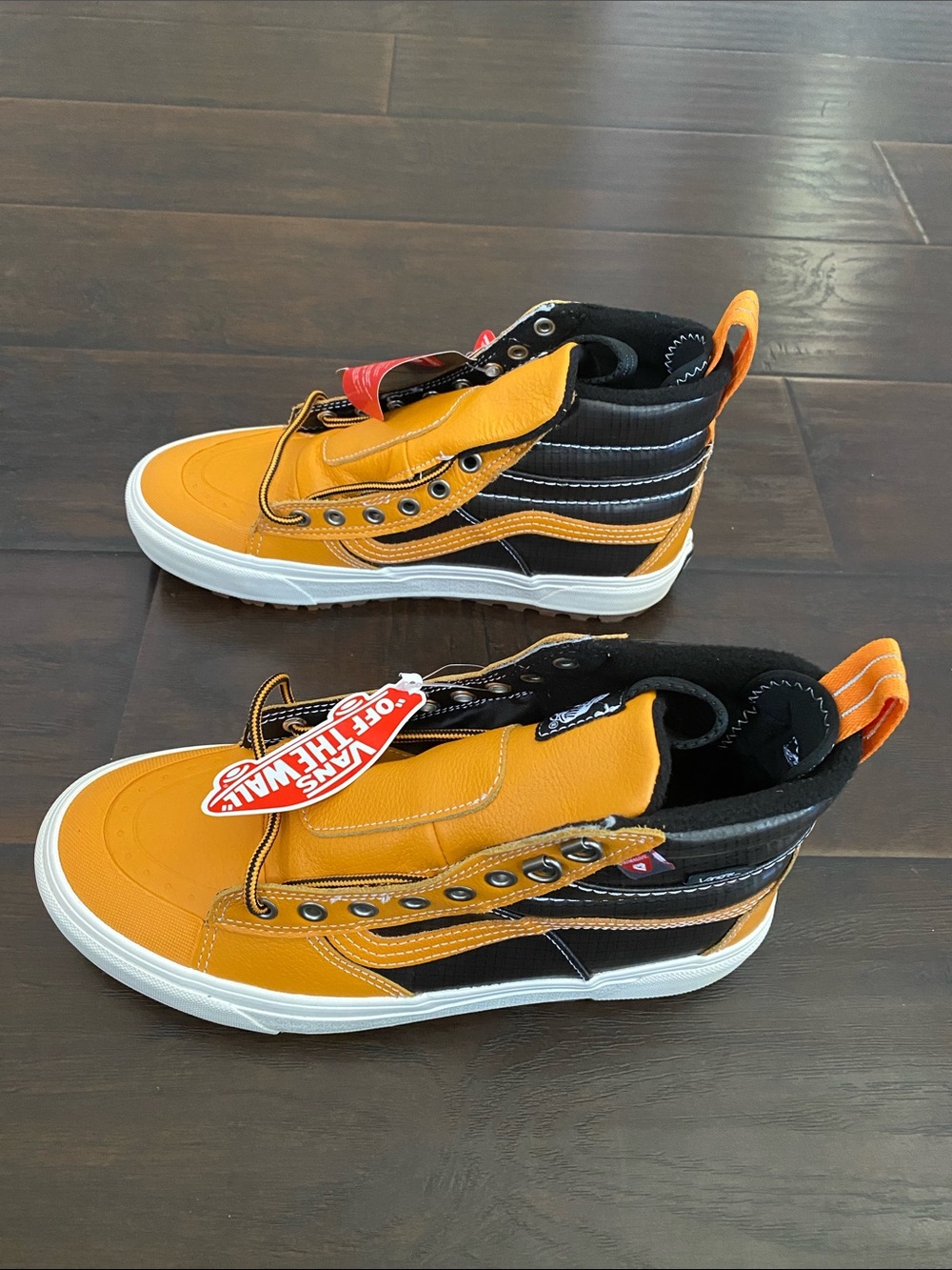 New with box Vans Sk8-Hi Mte 2.0 Dx leather upper lace up boots men’s size 8